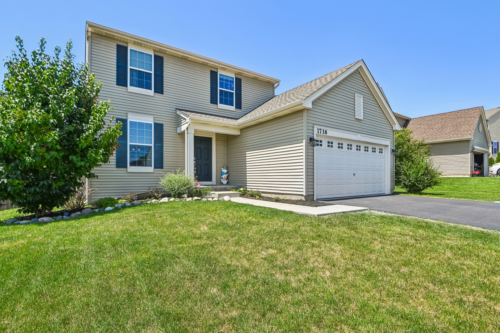 1716 Wentworth Drive