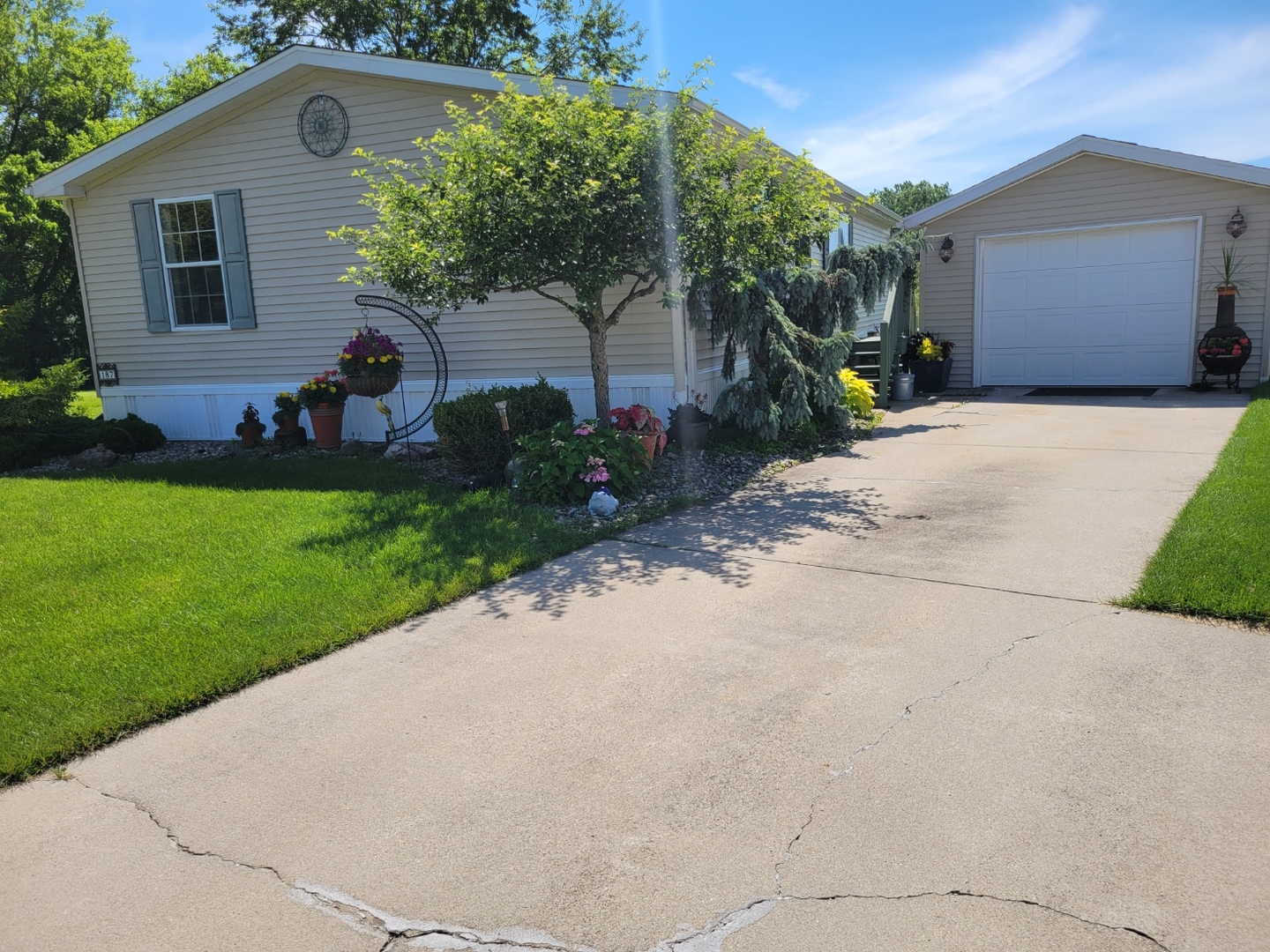 187 Whiporwill Drive