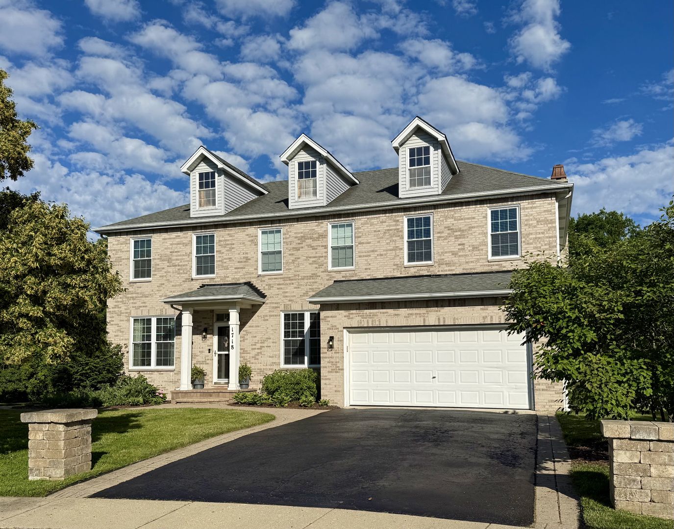 1718 Cherry Court
