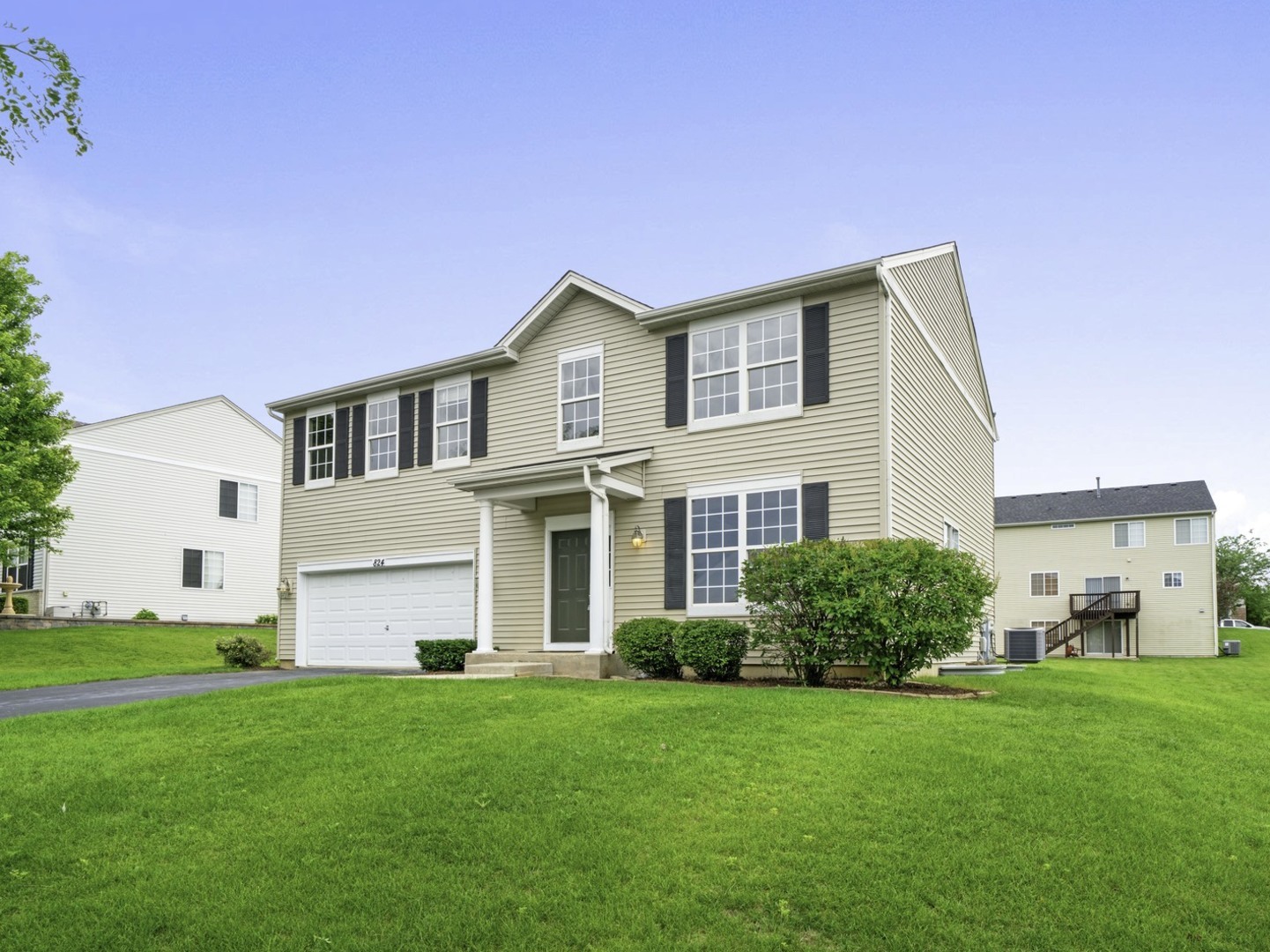 824 Briarcliff Drive