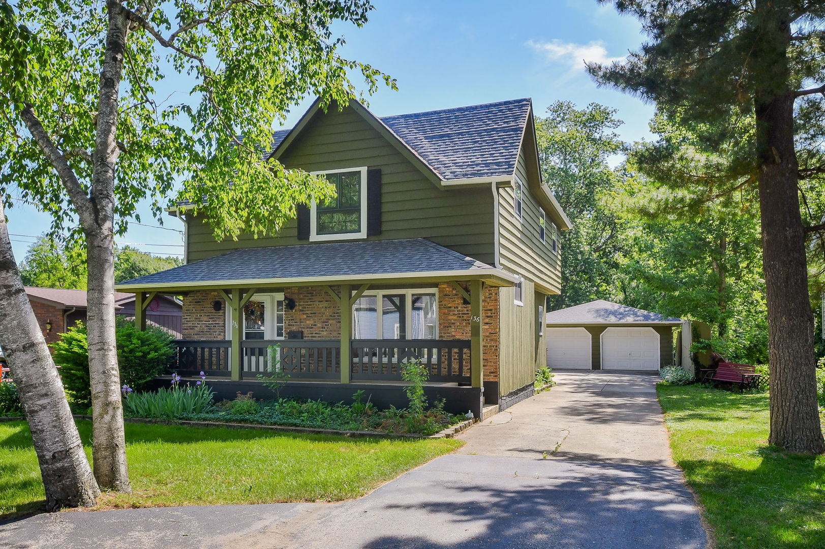 136 Hamlet Street