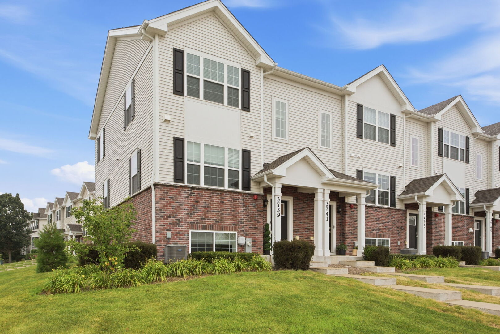 3739 Bissel Drive