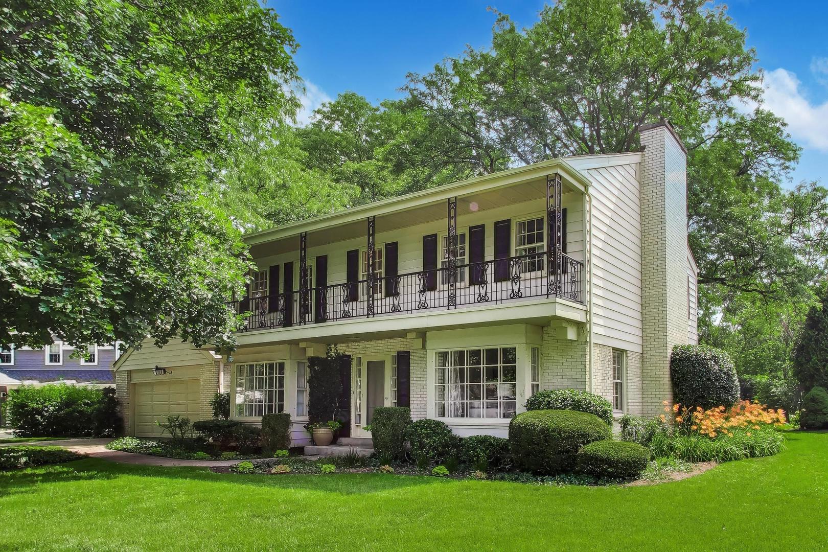 841 Woodbine Lane