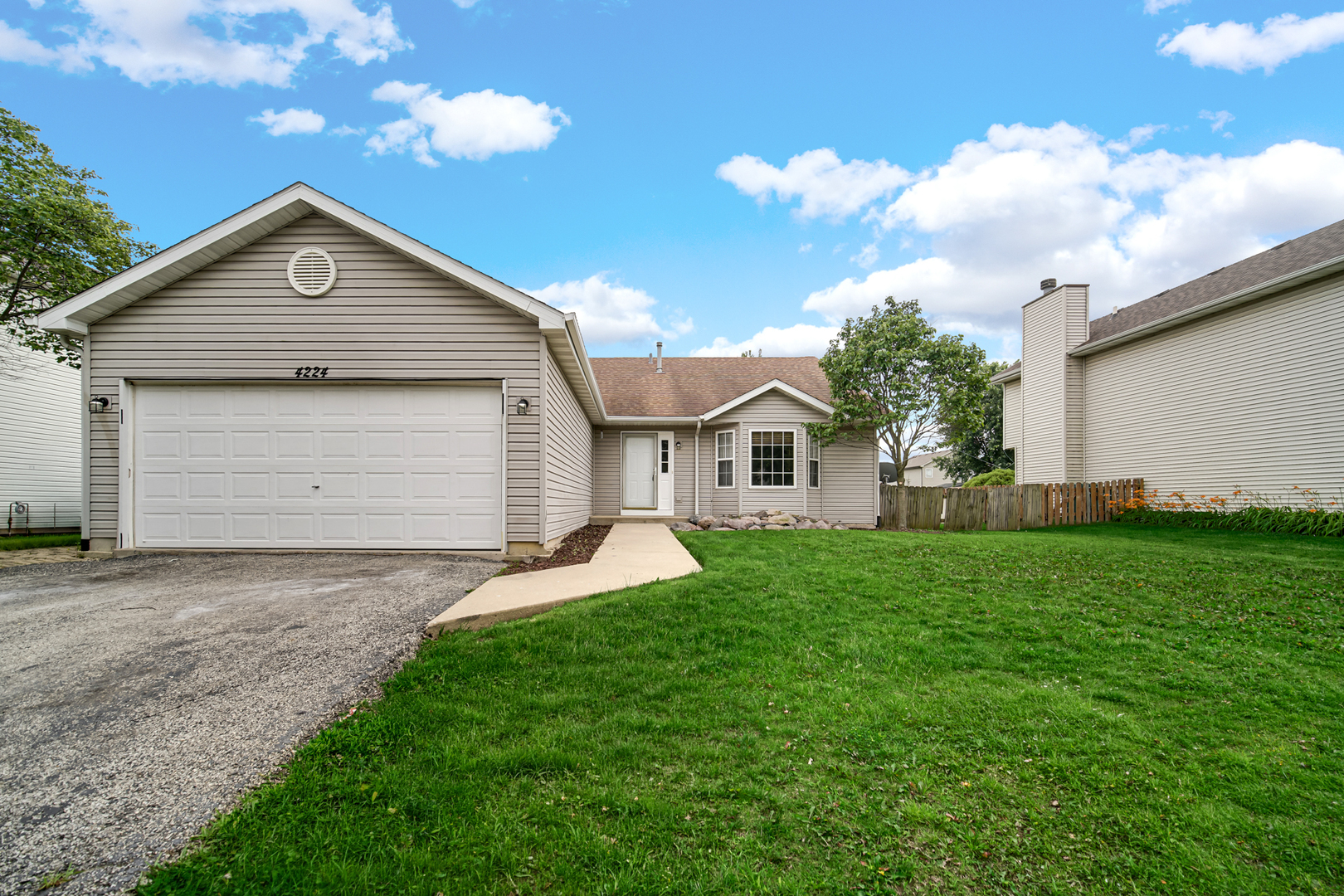 4224 Ashcott Lane