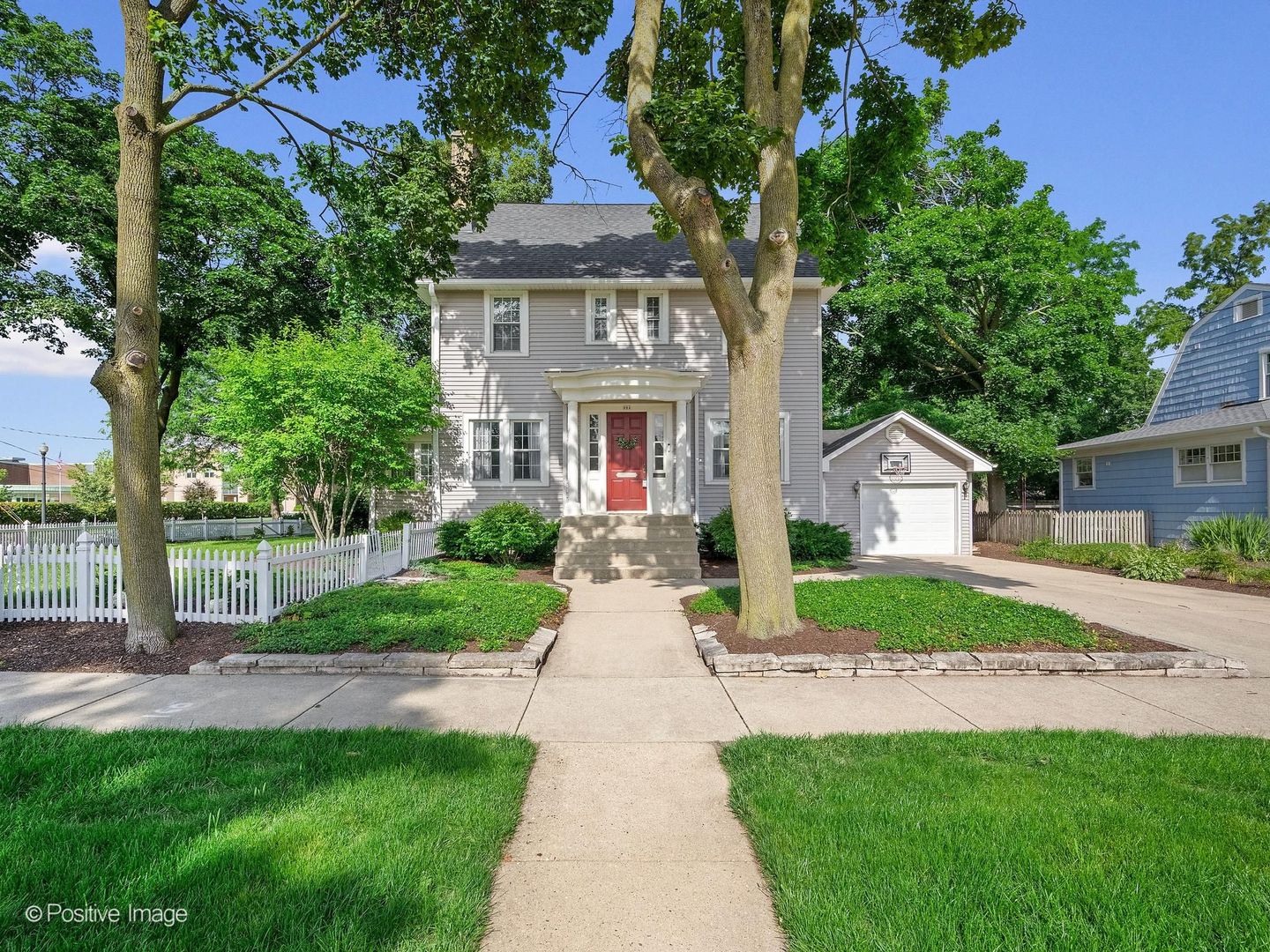 304 Scott Street