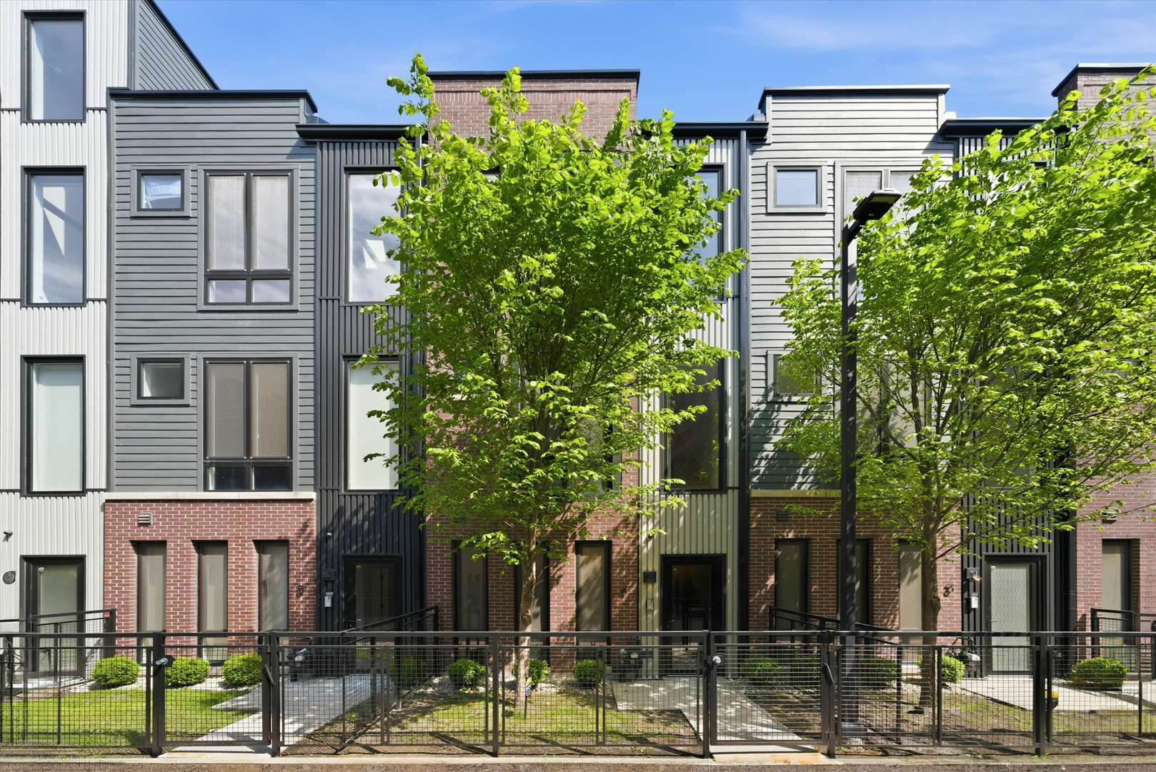 4250 Belmont Avenue