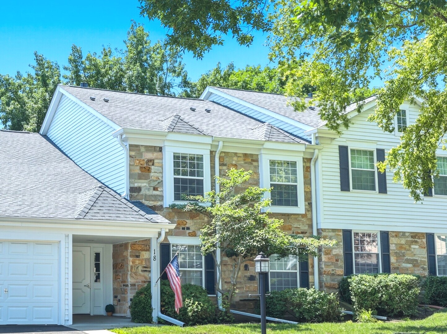 18 Waterbury Lane