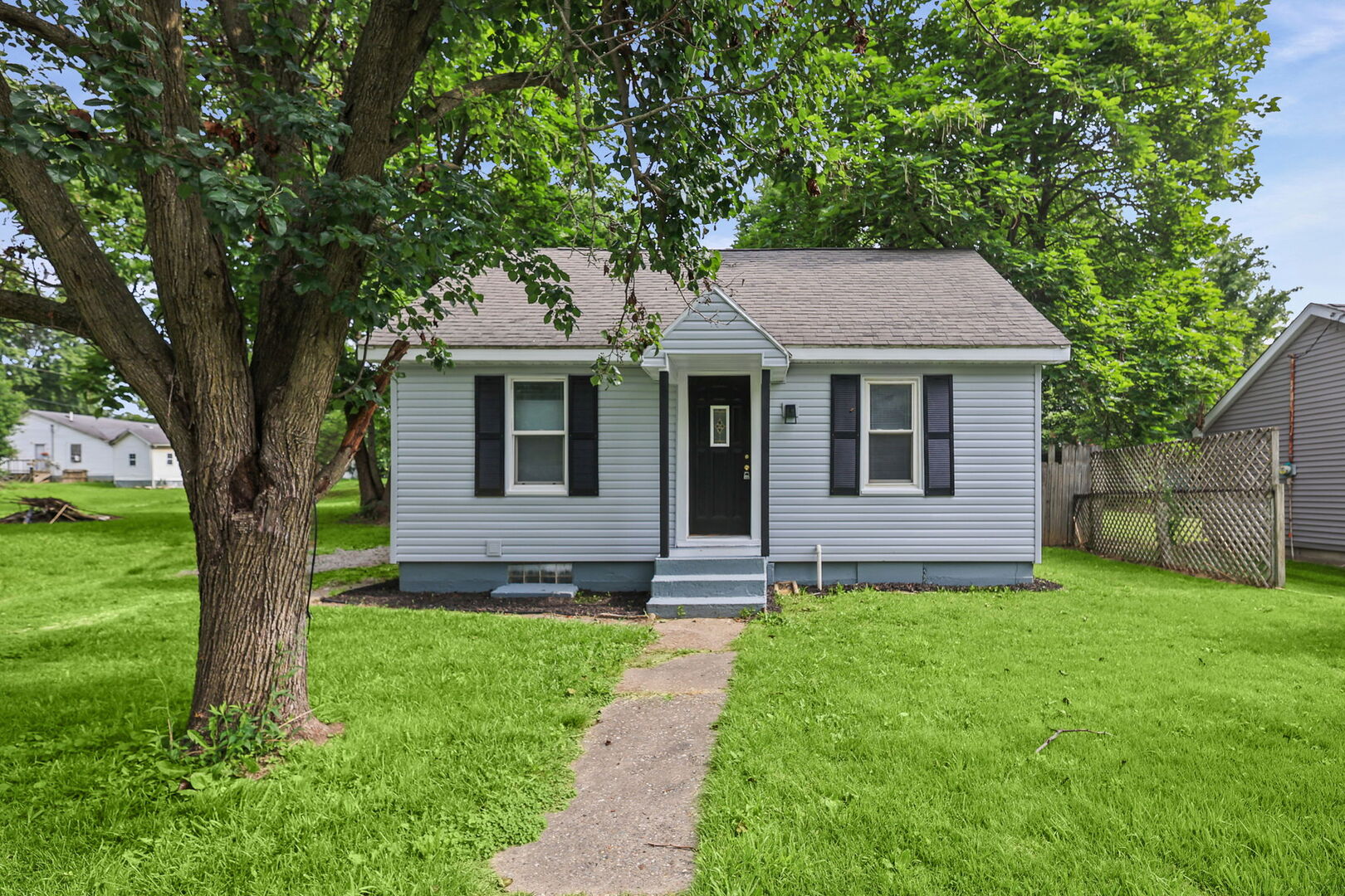 506 Elm Street