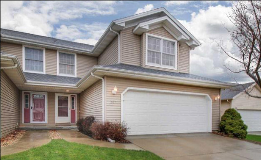 1307 Beacon Hill Court