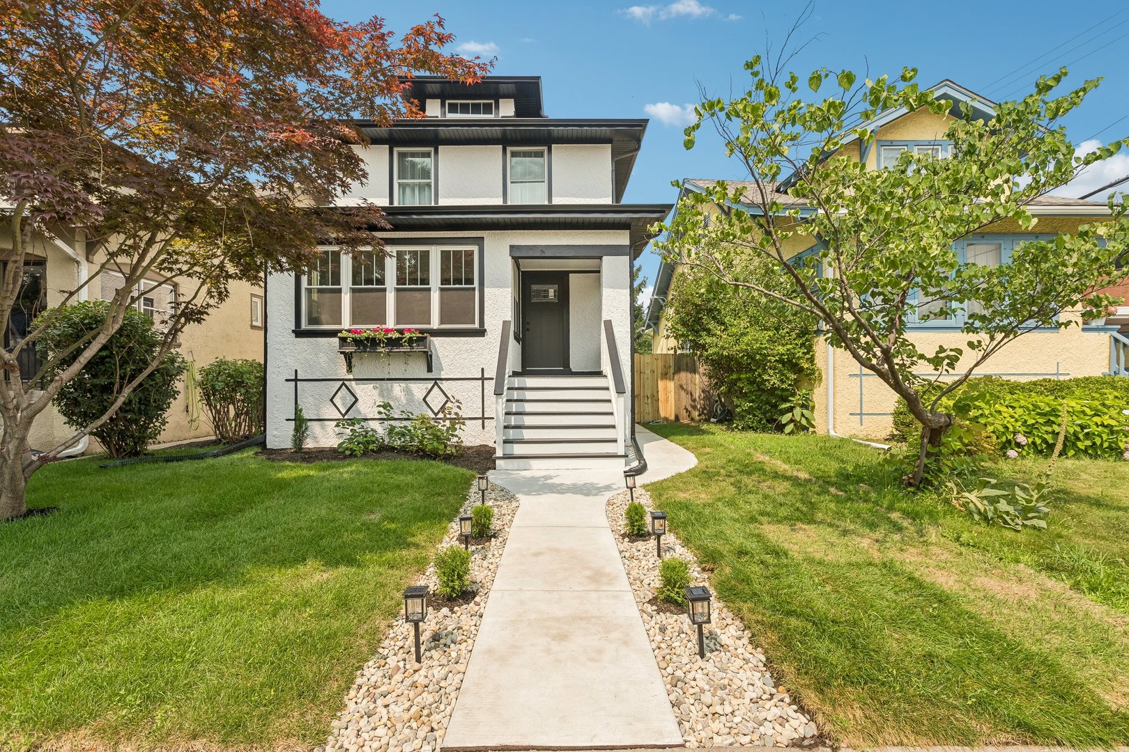 515 Oak Park Avenue