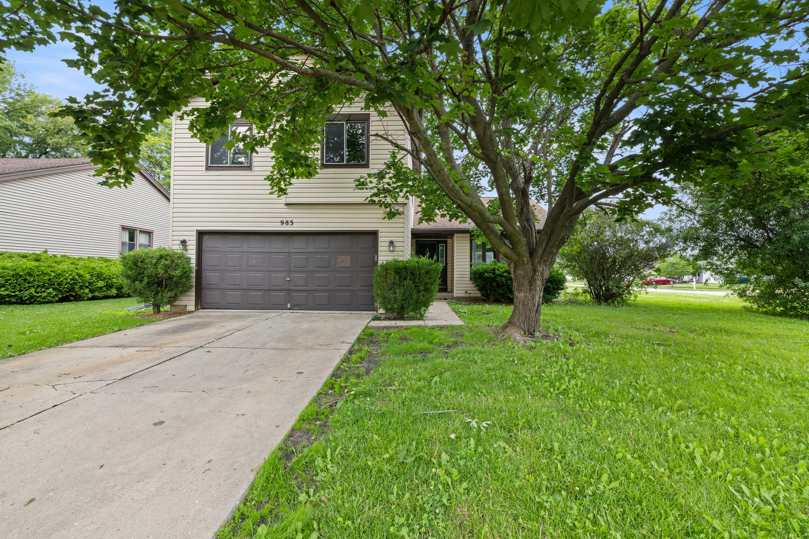 983 Valleyview Drive
