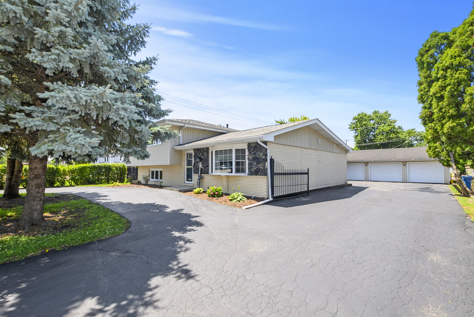 10248 80th Court