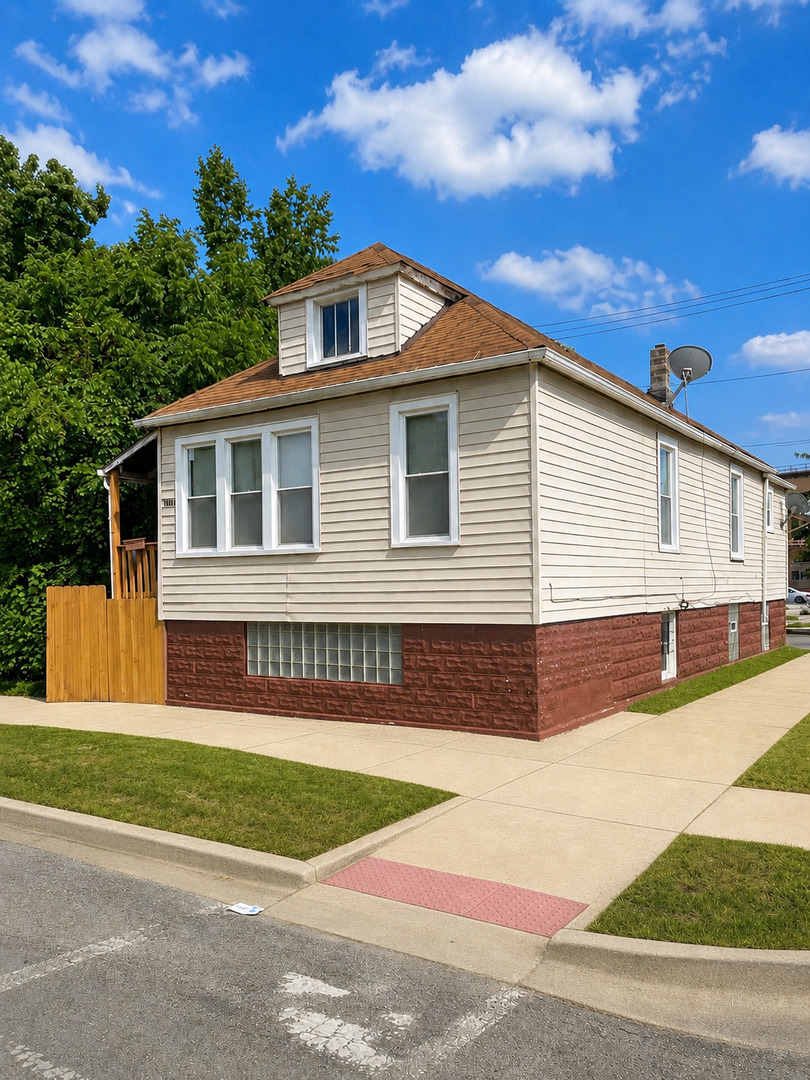 4459 Carroll Avenue
