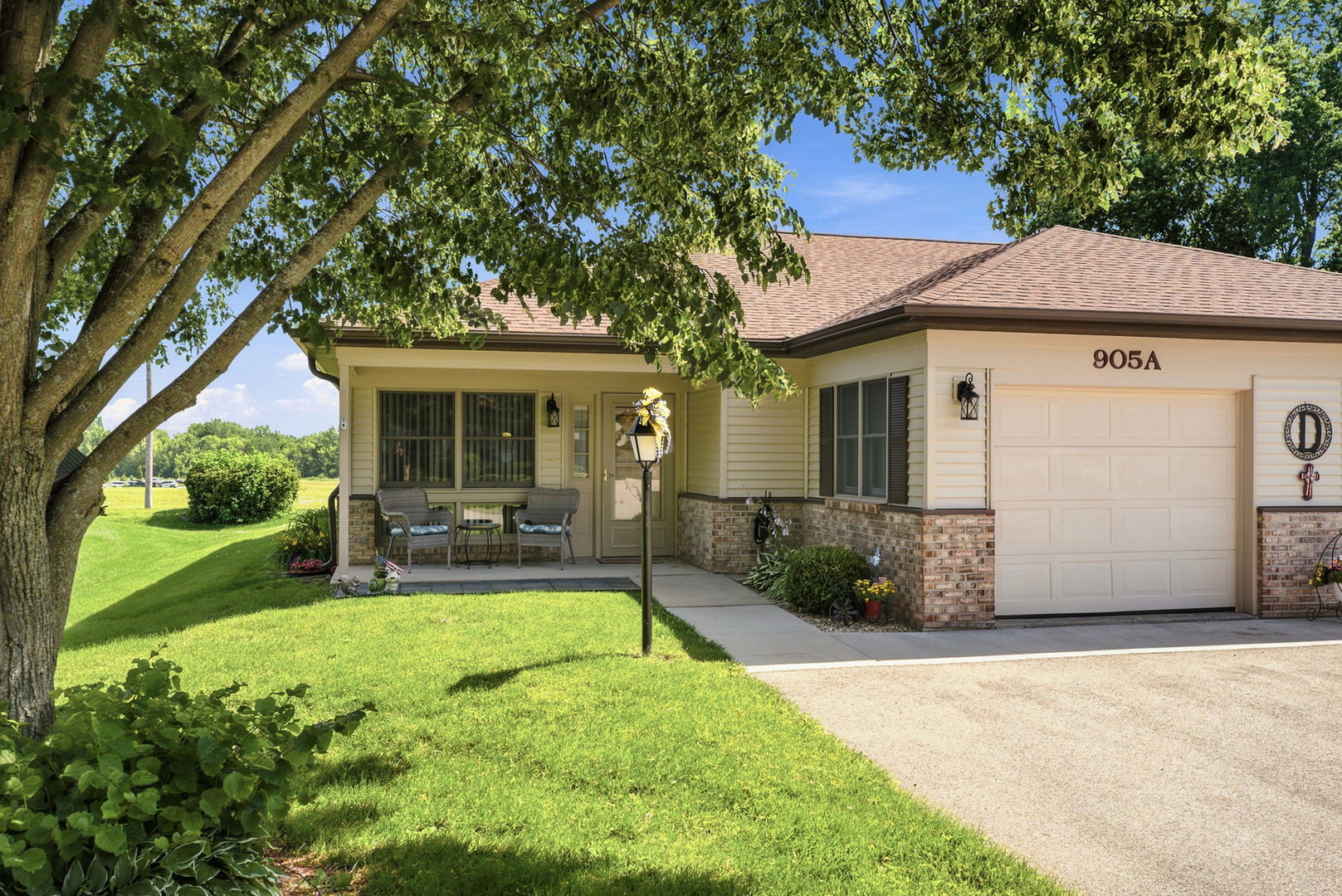 905A Coventry Lane