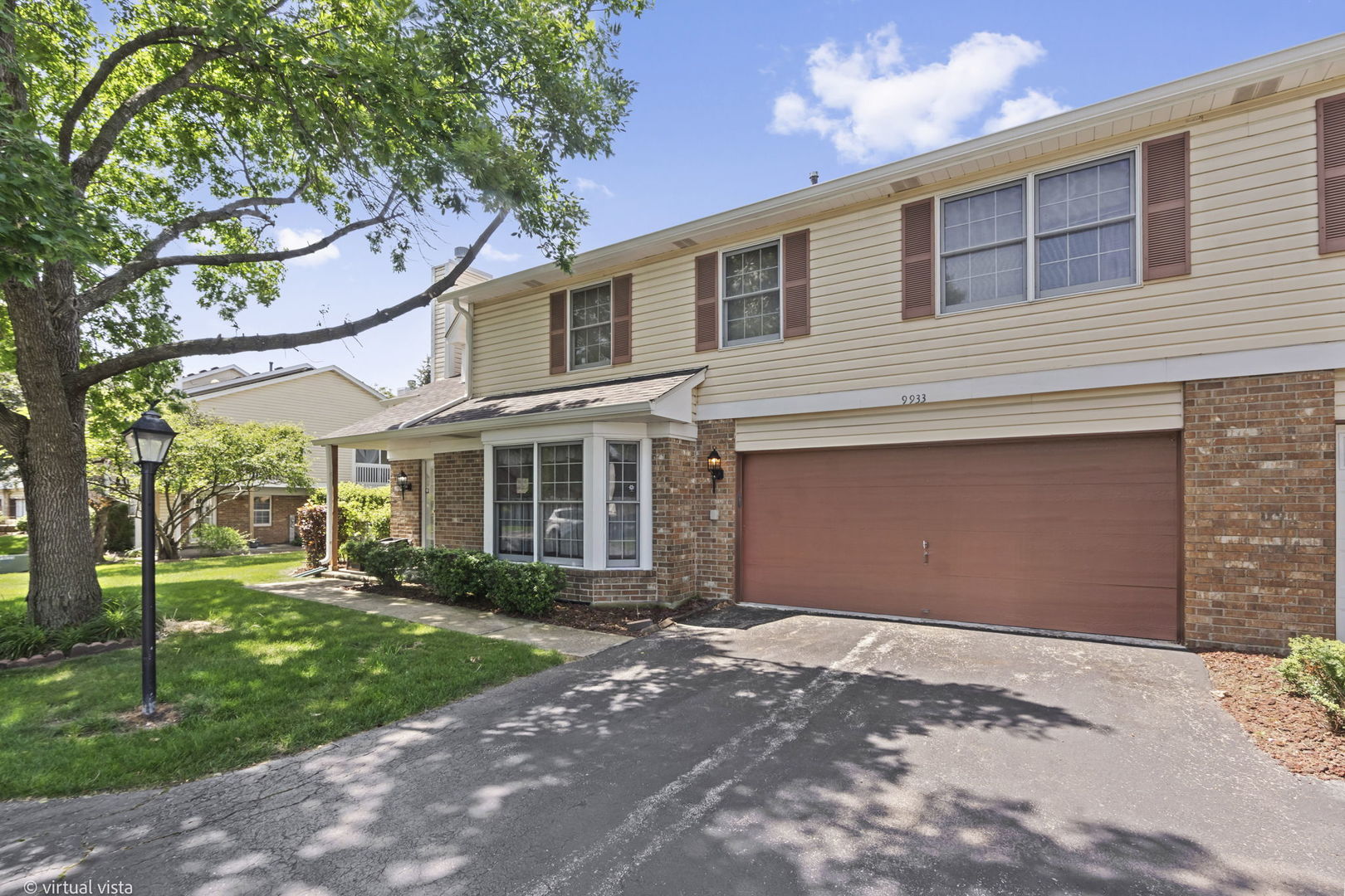 9933 Cambridge Court