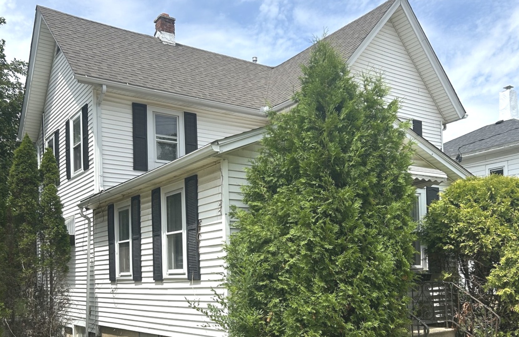 992 Main Street