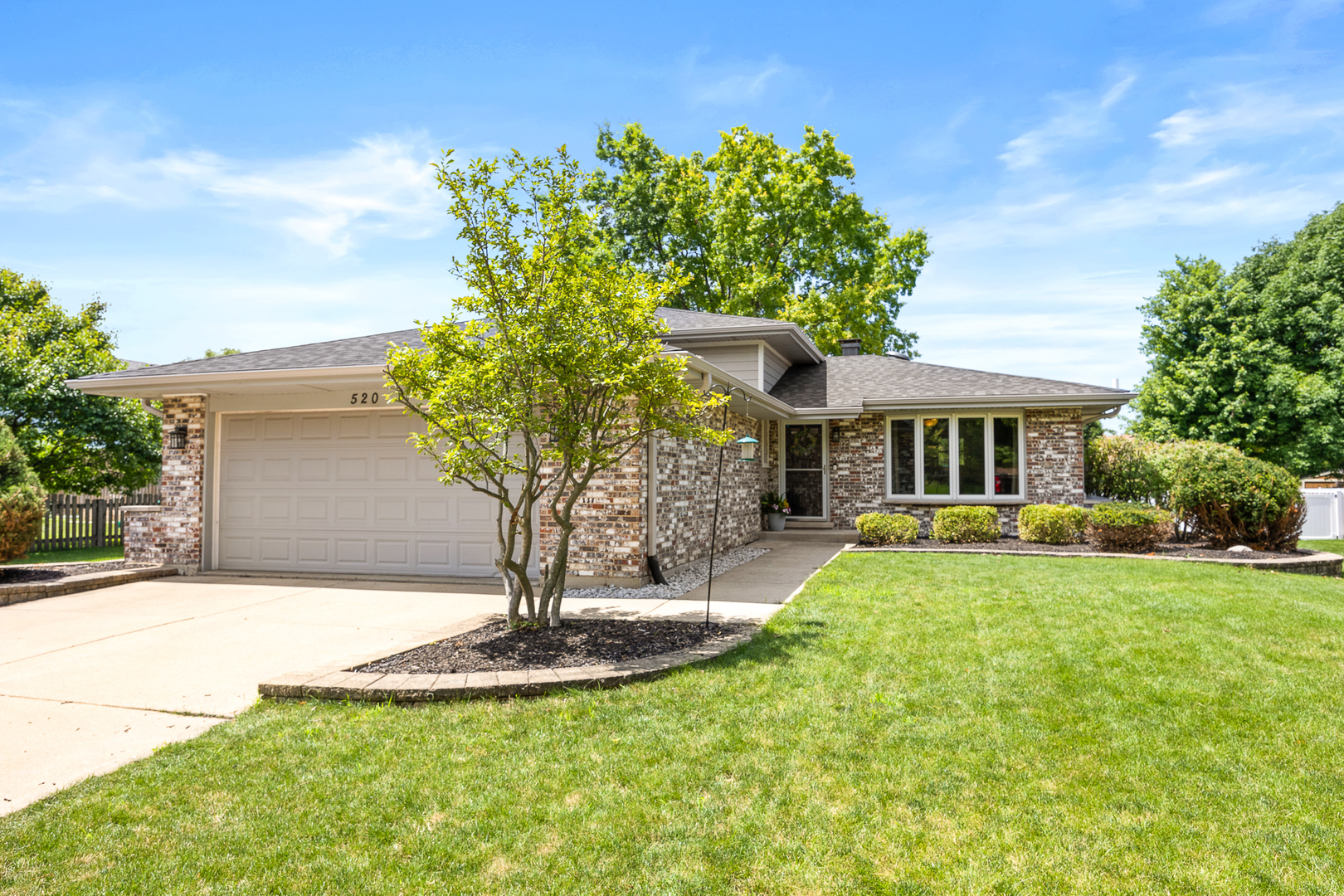 10S520 Havens Drive