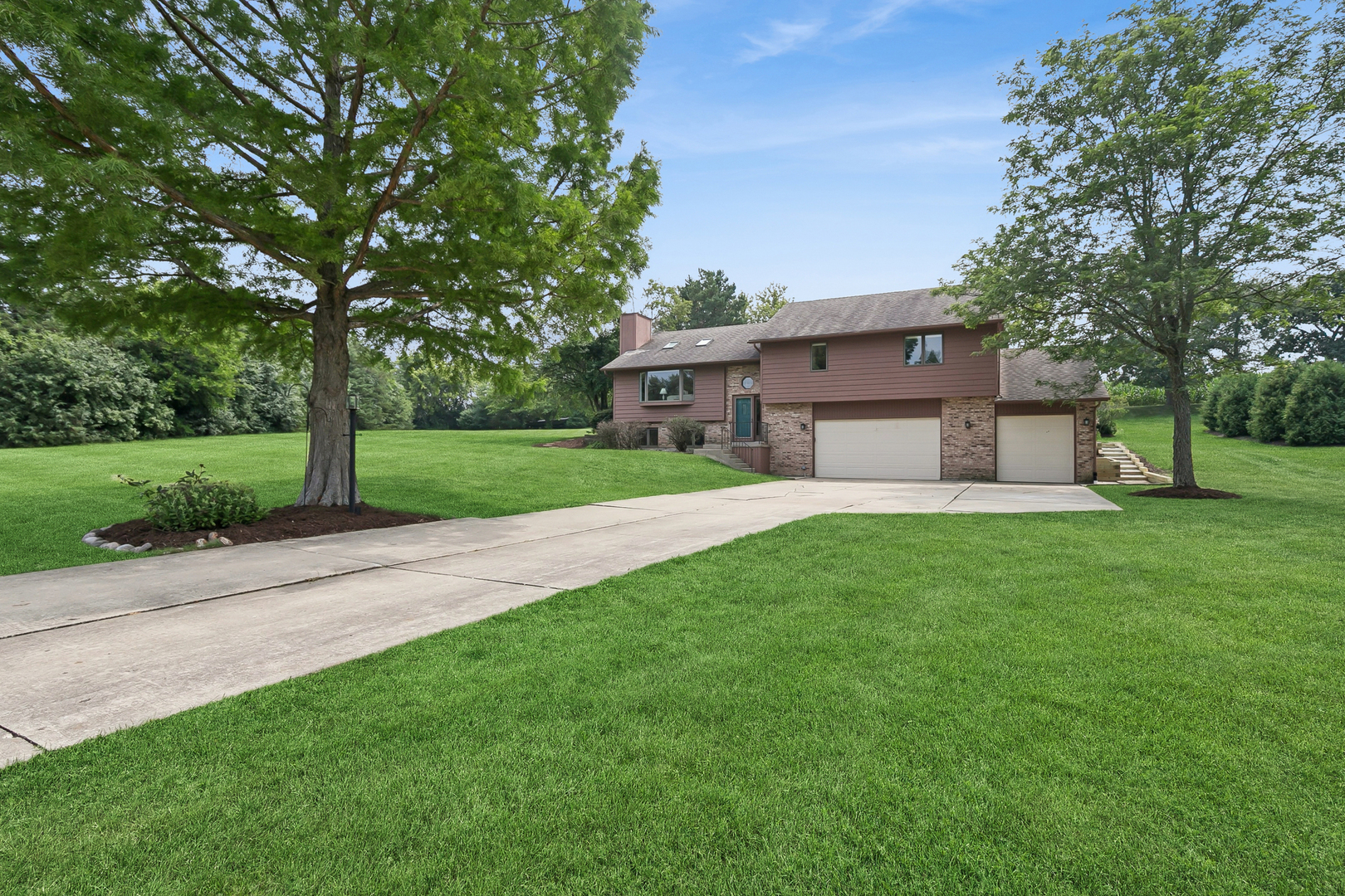 805 Amber Lane