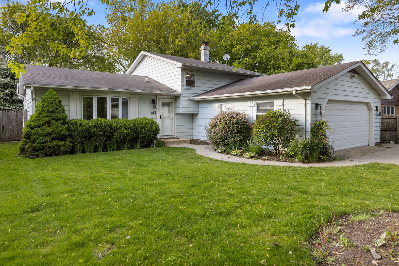 815 Jenkisson Avenue