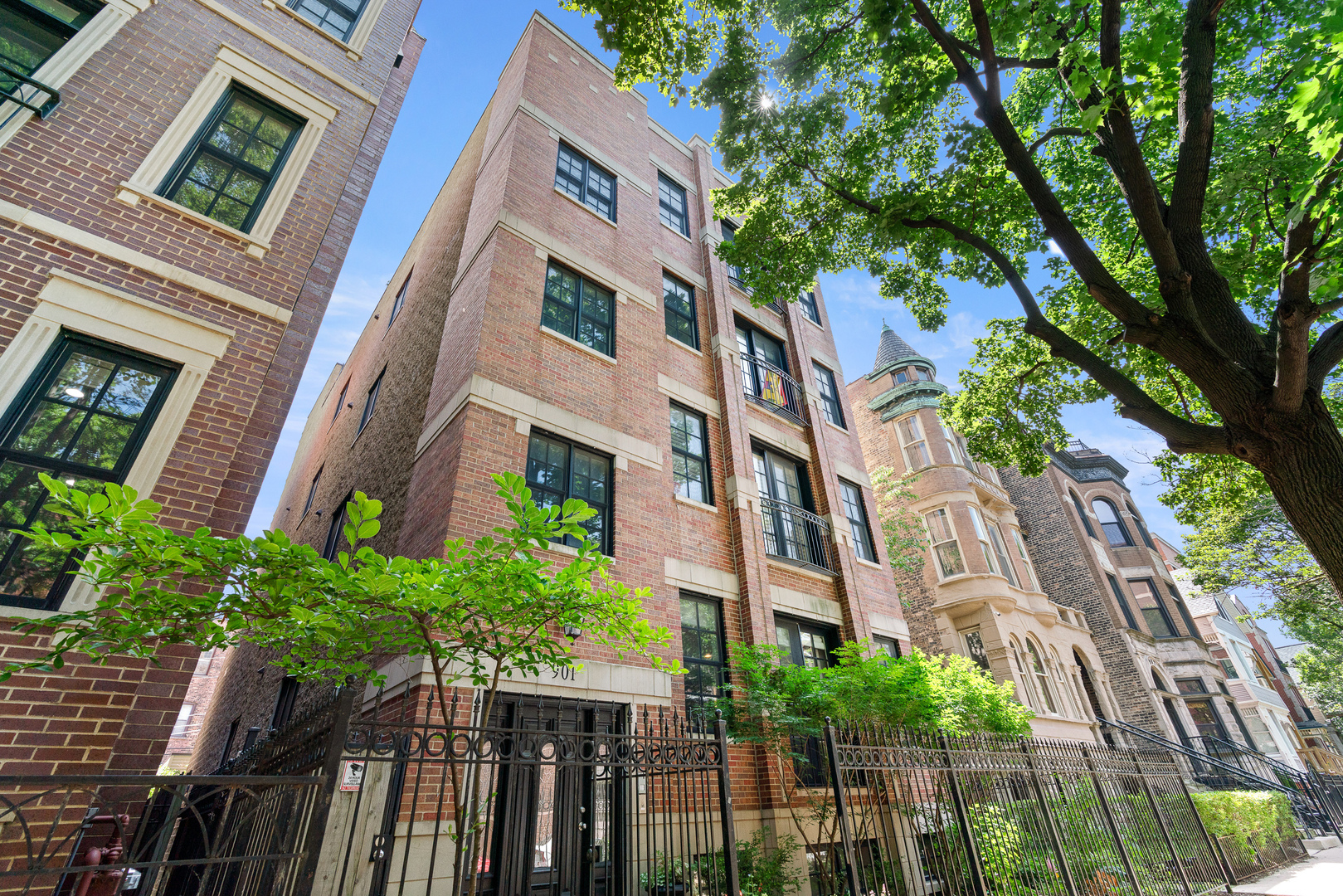 901 Fletcher Street