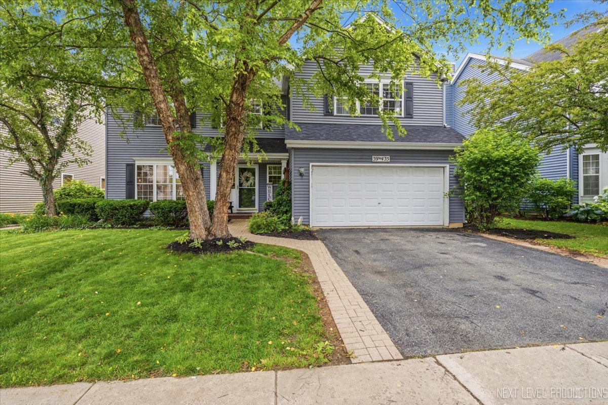 39W435 Mallory Drive