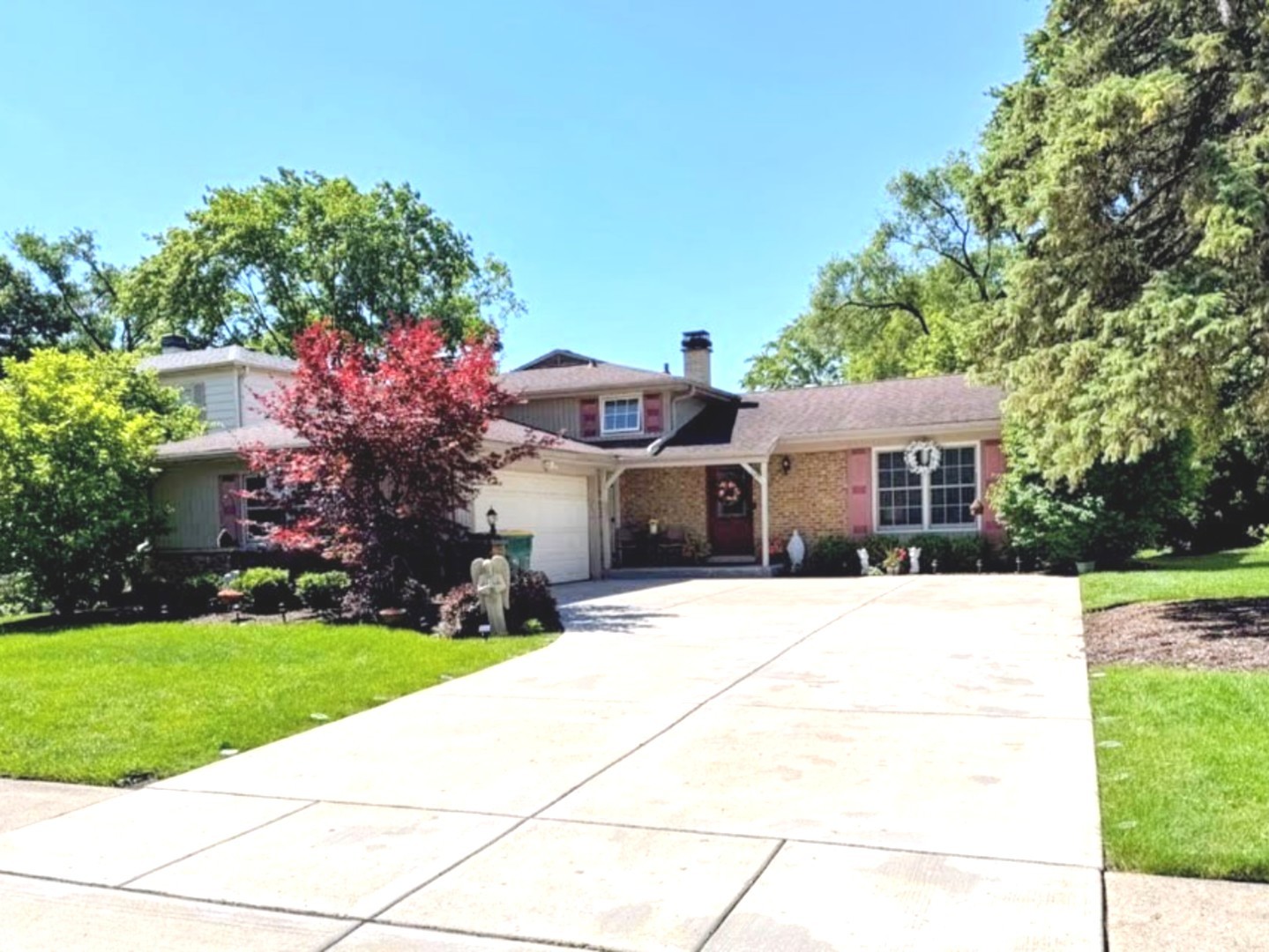 243 Palmgren Court