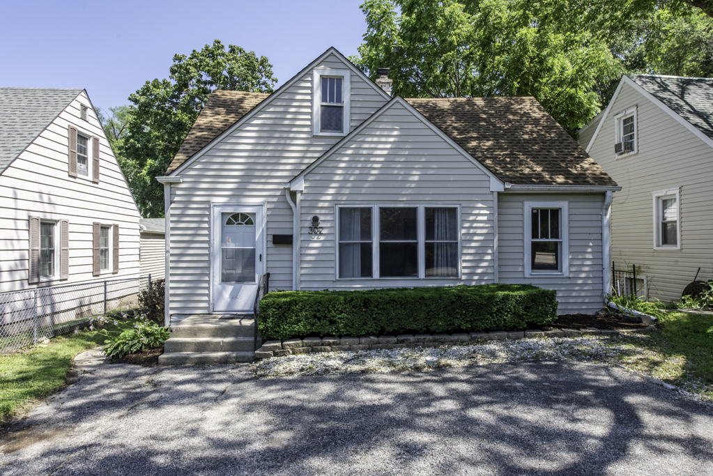 302 Washington Street