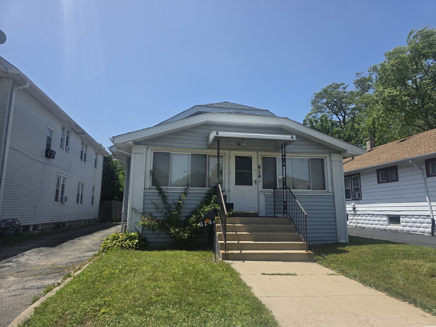 614 Butrick Street