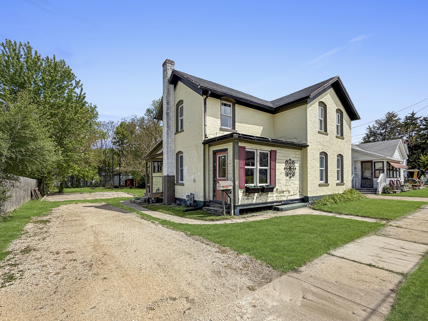 922 Shawnee Street