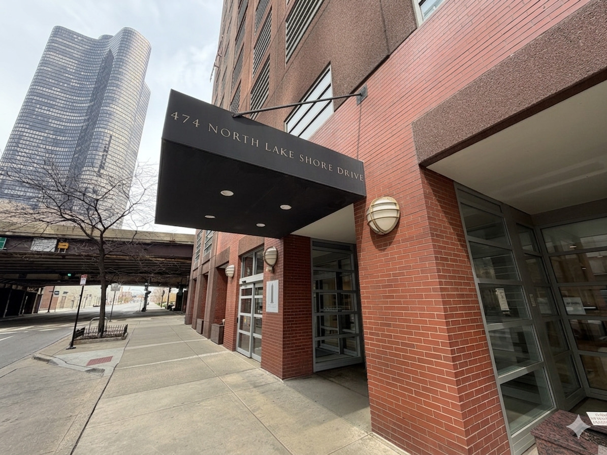 474 Lake Shore Drive