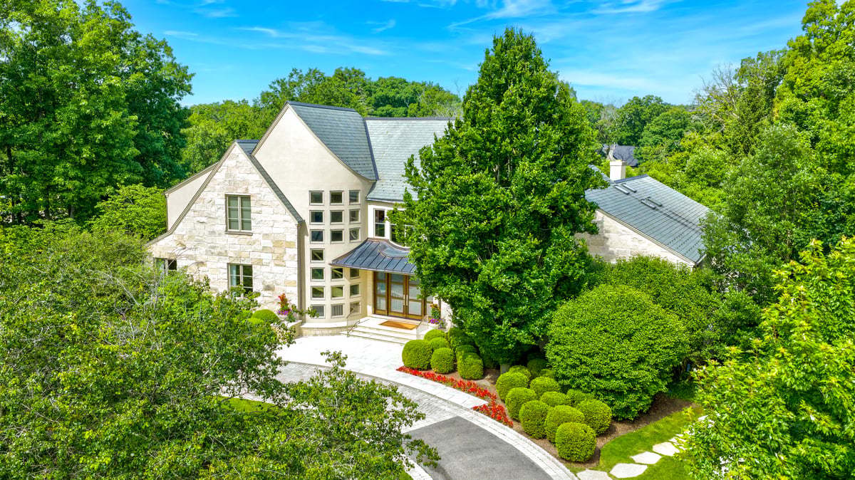 2 Bridlewood Road