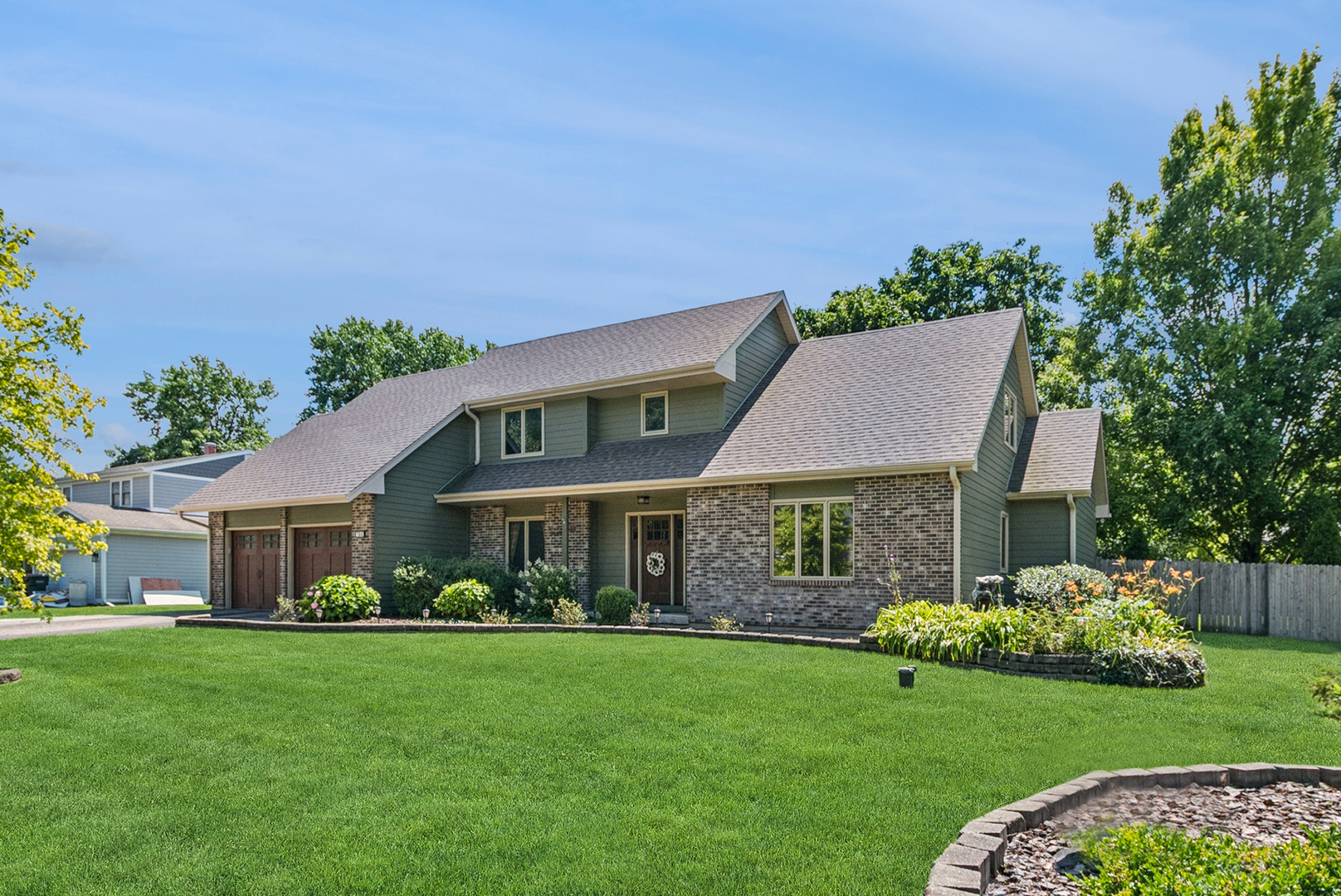 11S514 Webster Lane