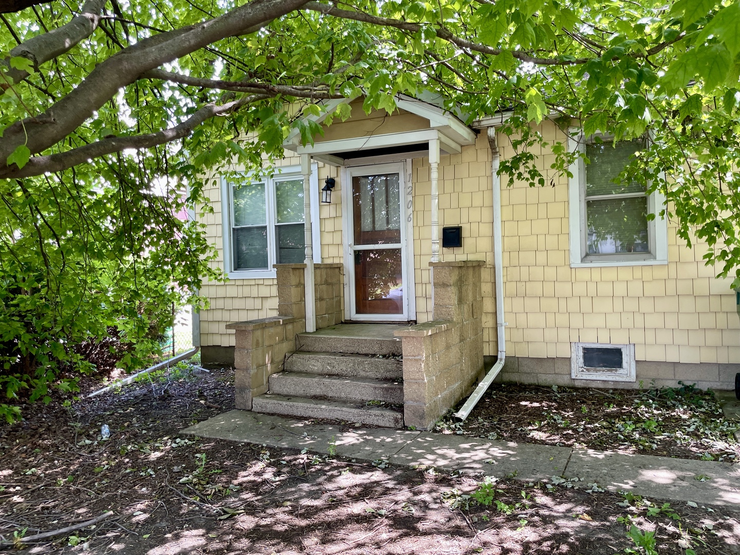 1206 Oakland Avenue
