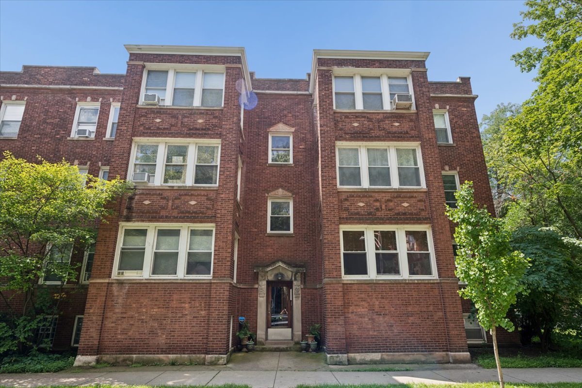 1969 Winona Street