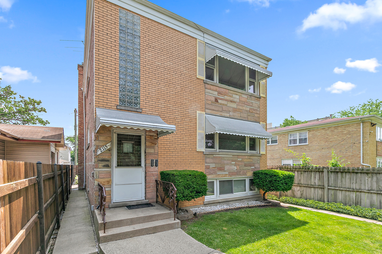 2115 Mobile Avenue