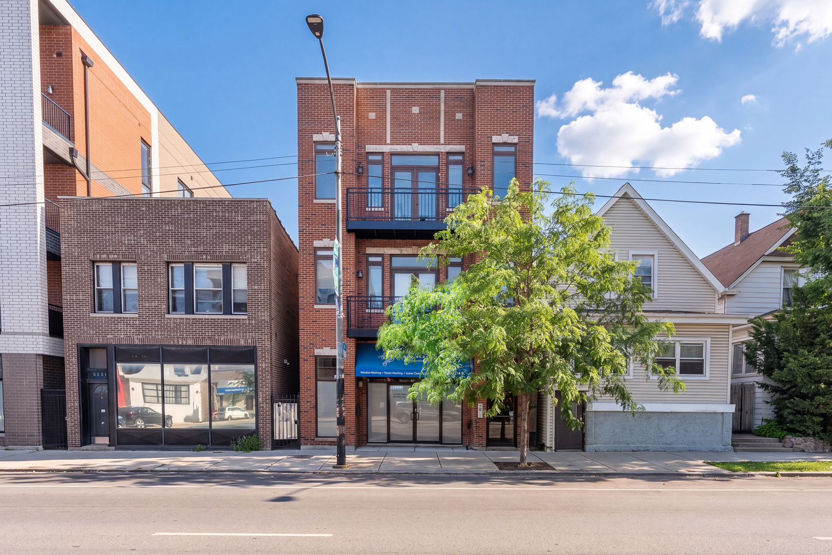 5114 WESTERN Avenue