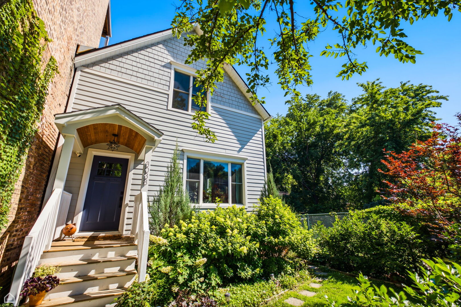3038 Diversey Avenue
