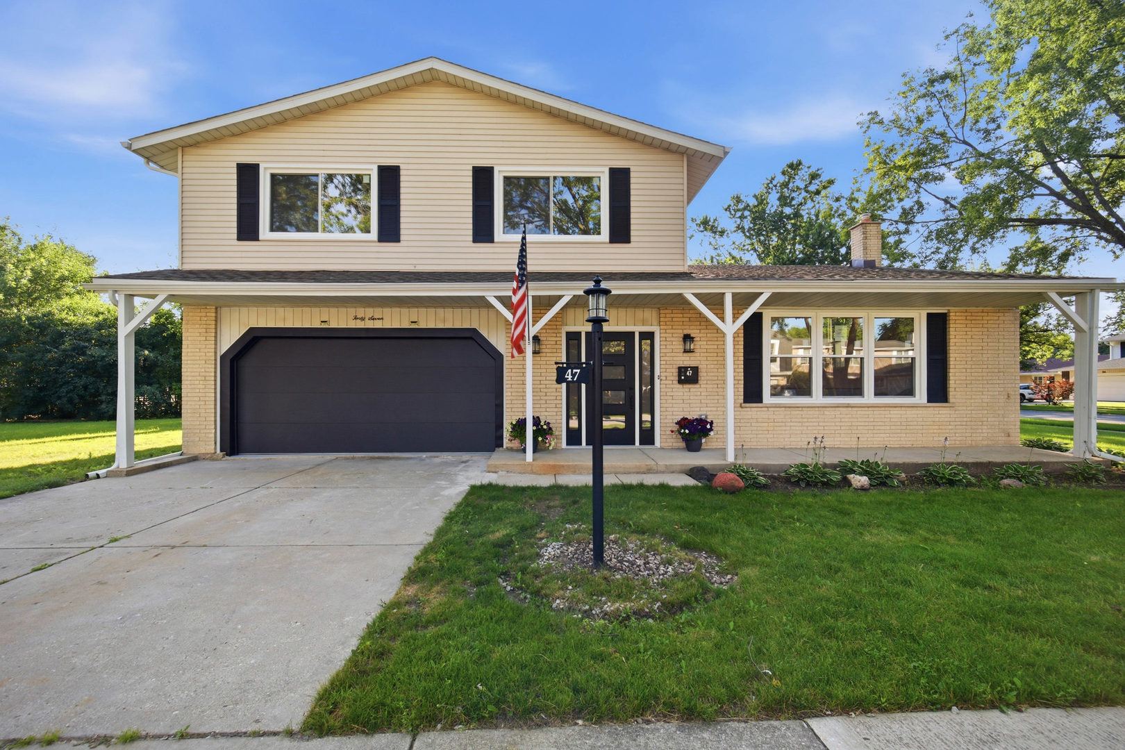 47 King Henry Court