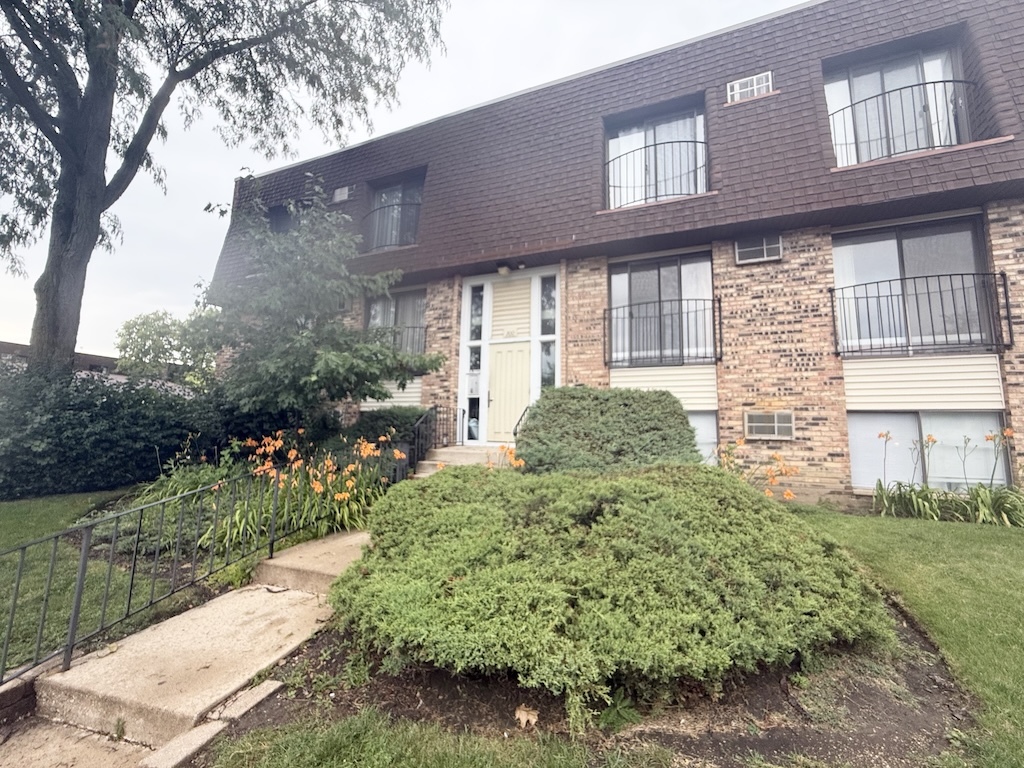 200 Waters Edge Drive