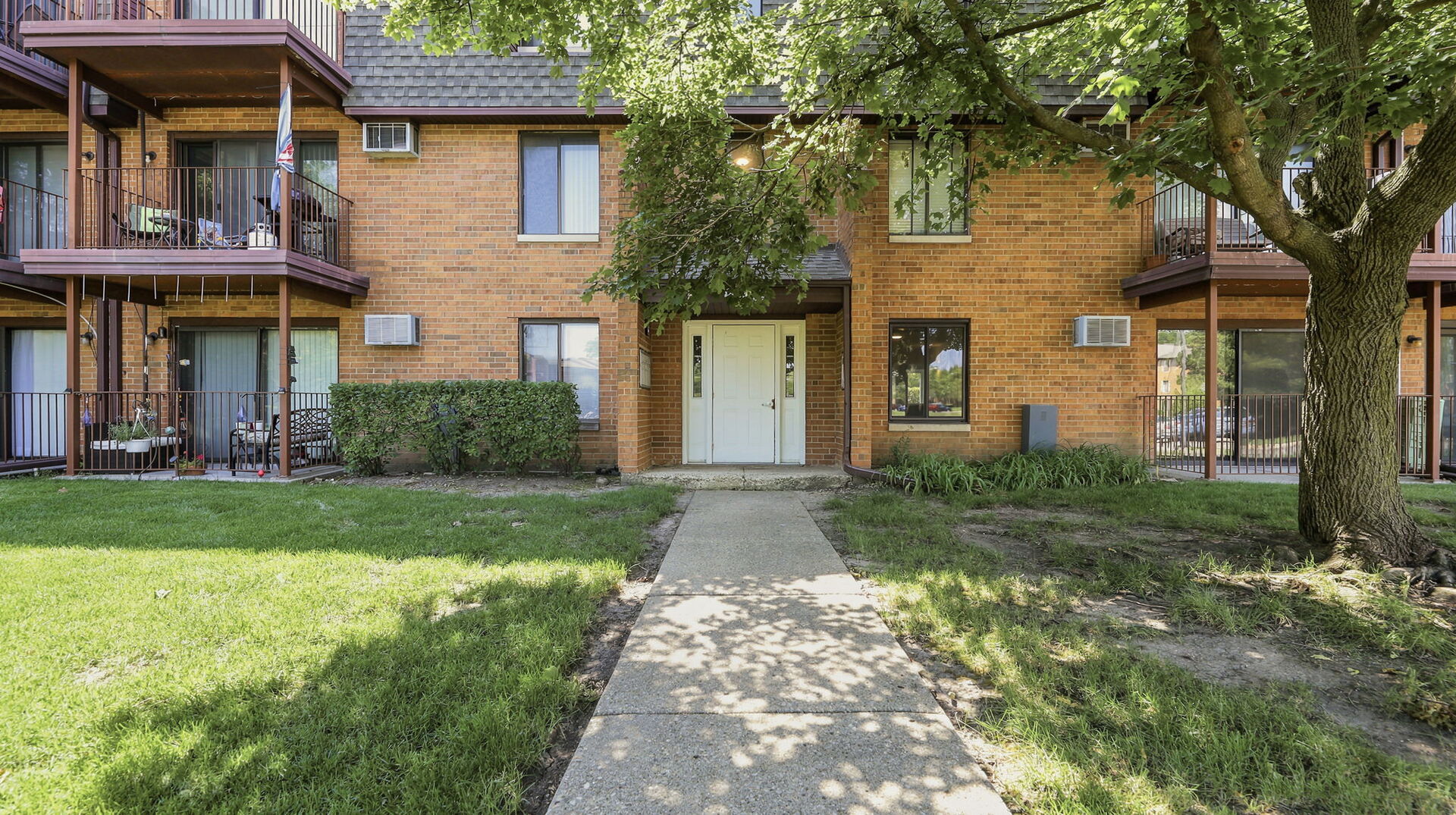645 Briar Hill Lane