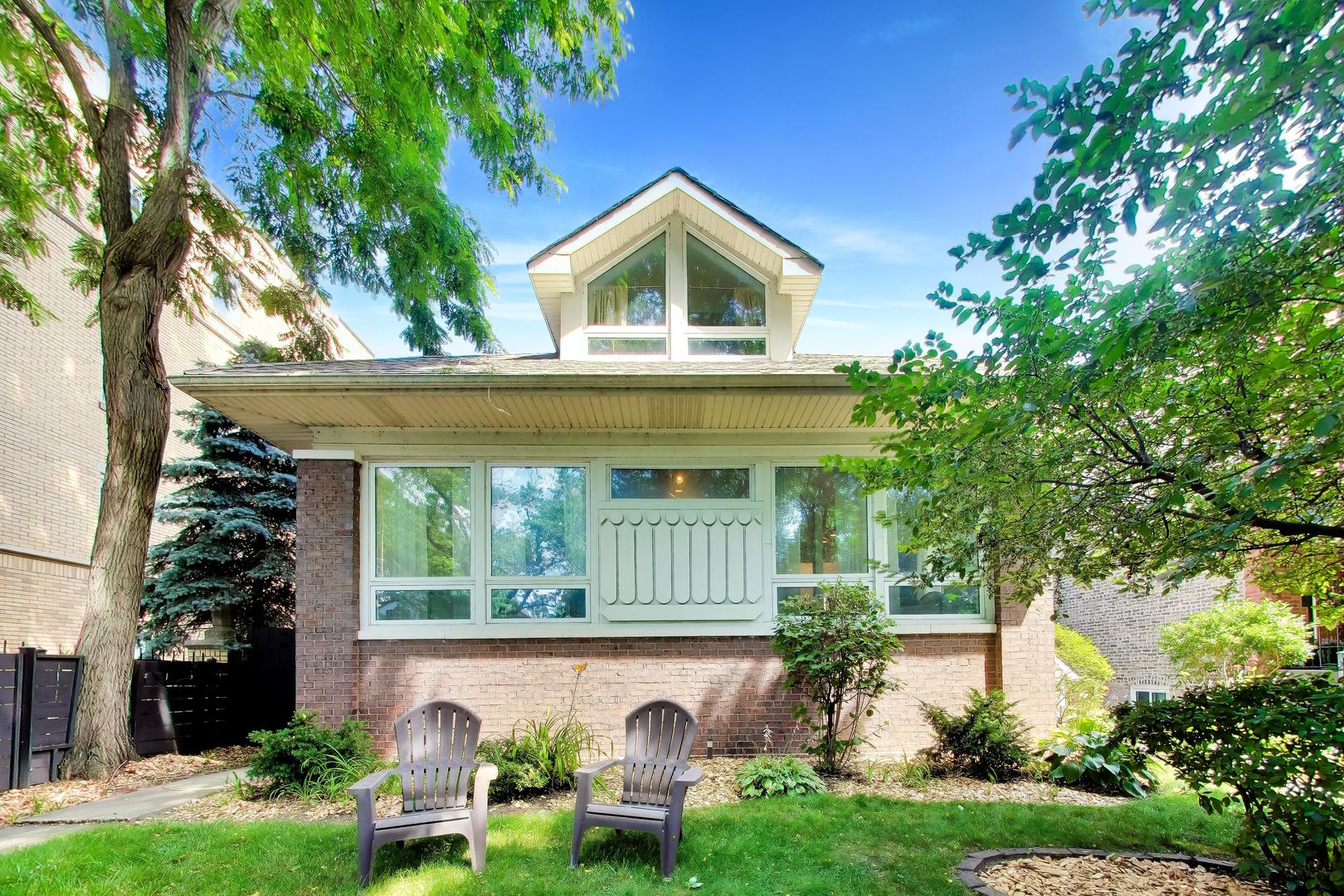 2012 Estes Avenue