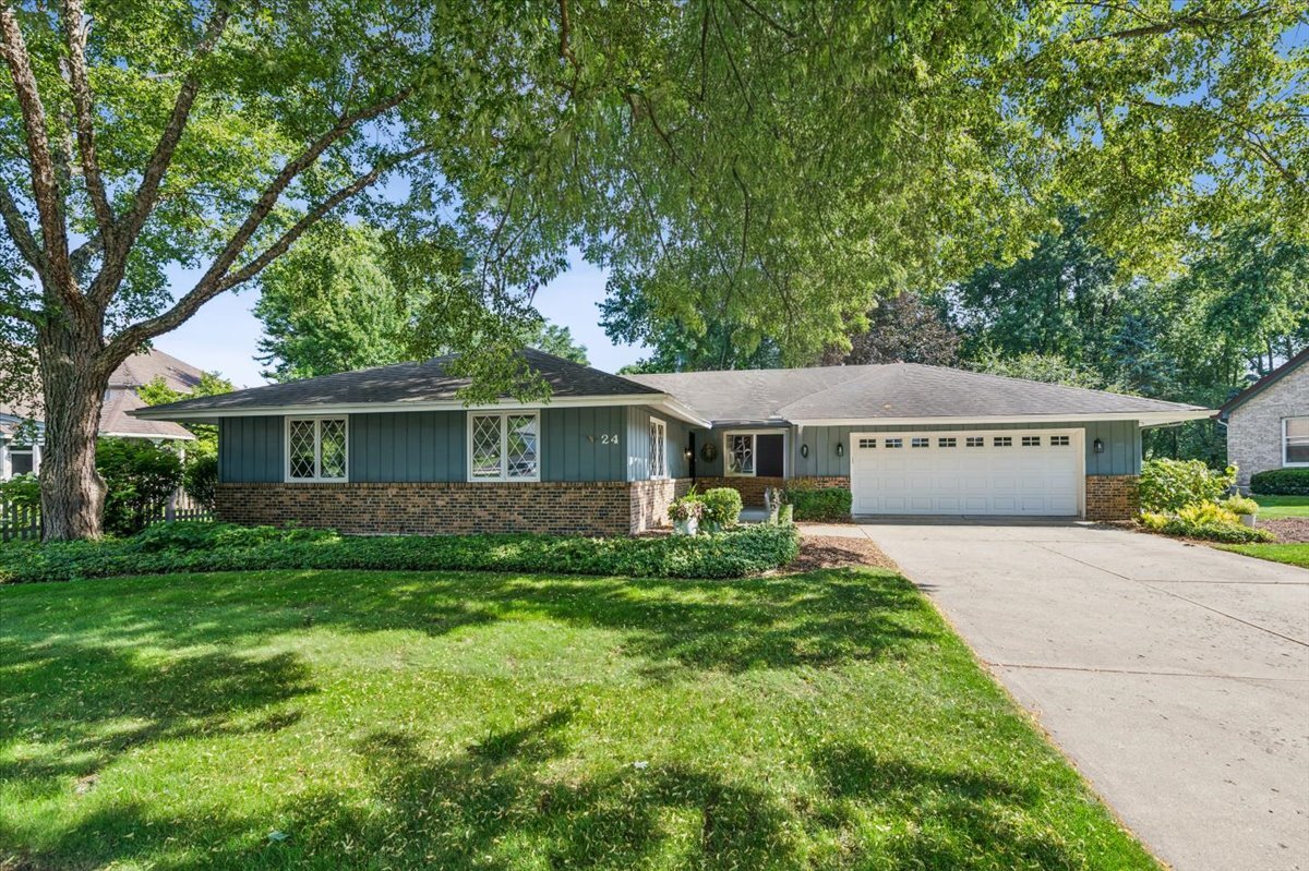 24 Briargate Circle