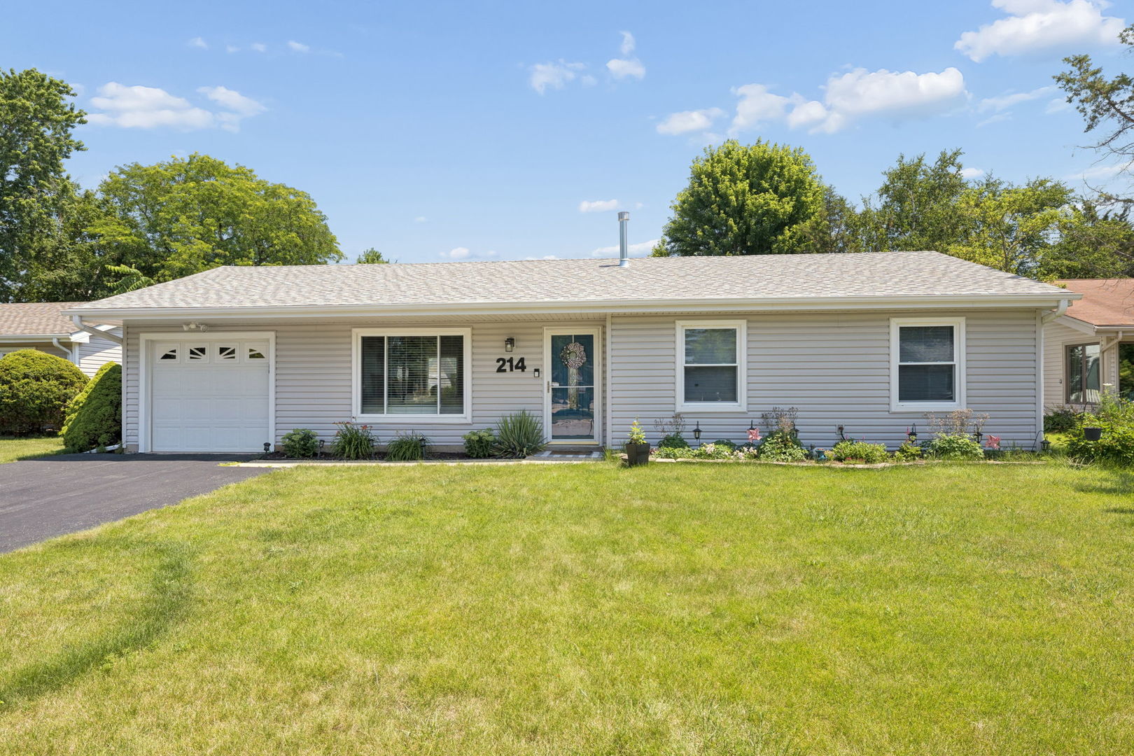 214 Lincolnshire Lane