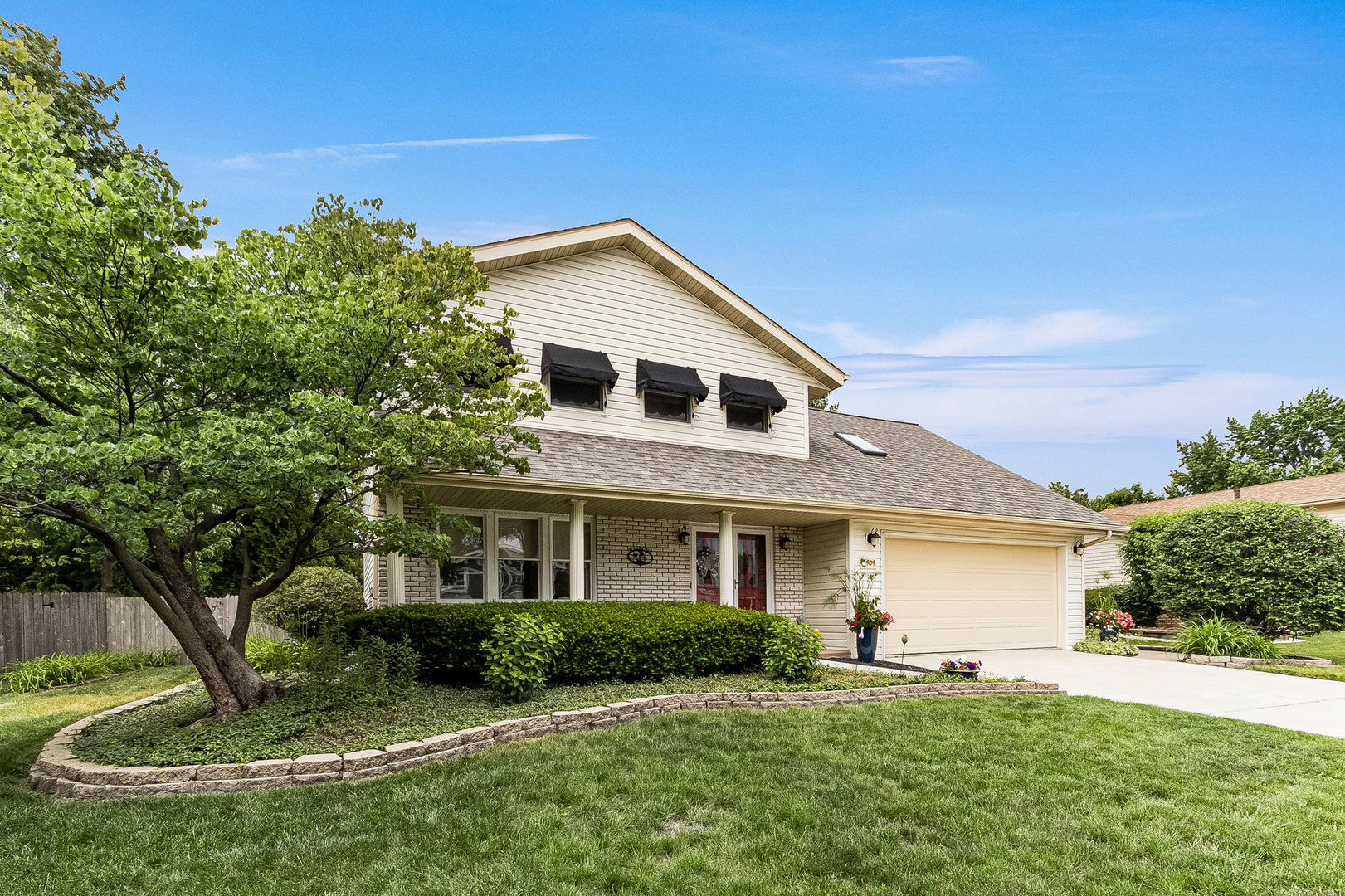 909 Madiera Drive