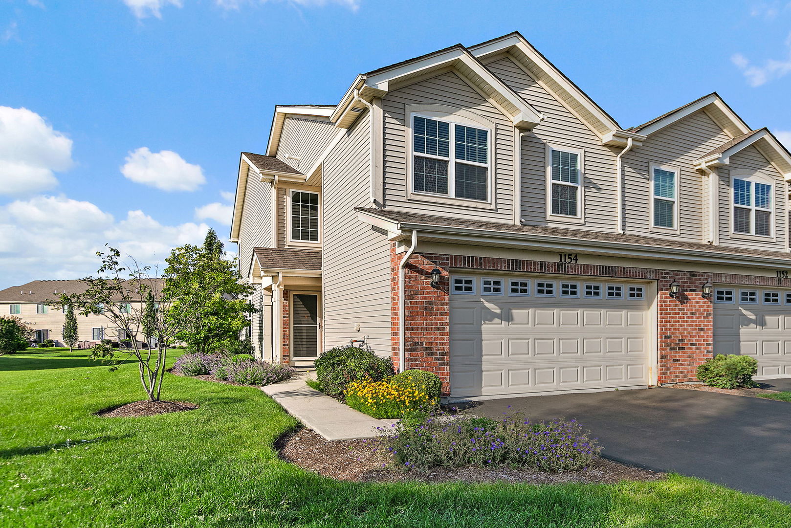 1154 Kingsmill Drive