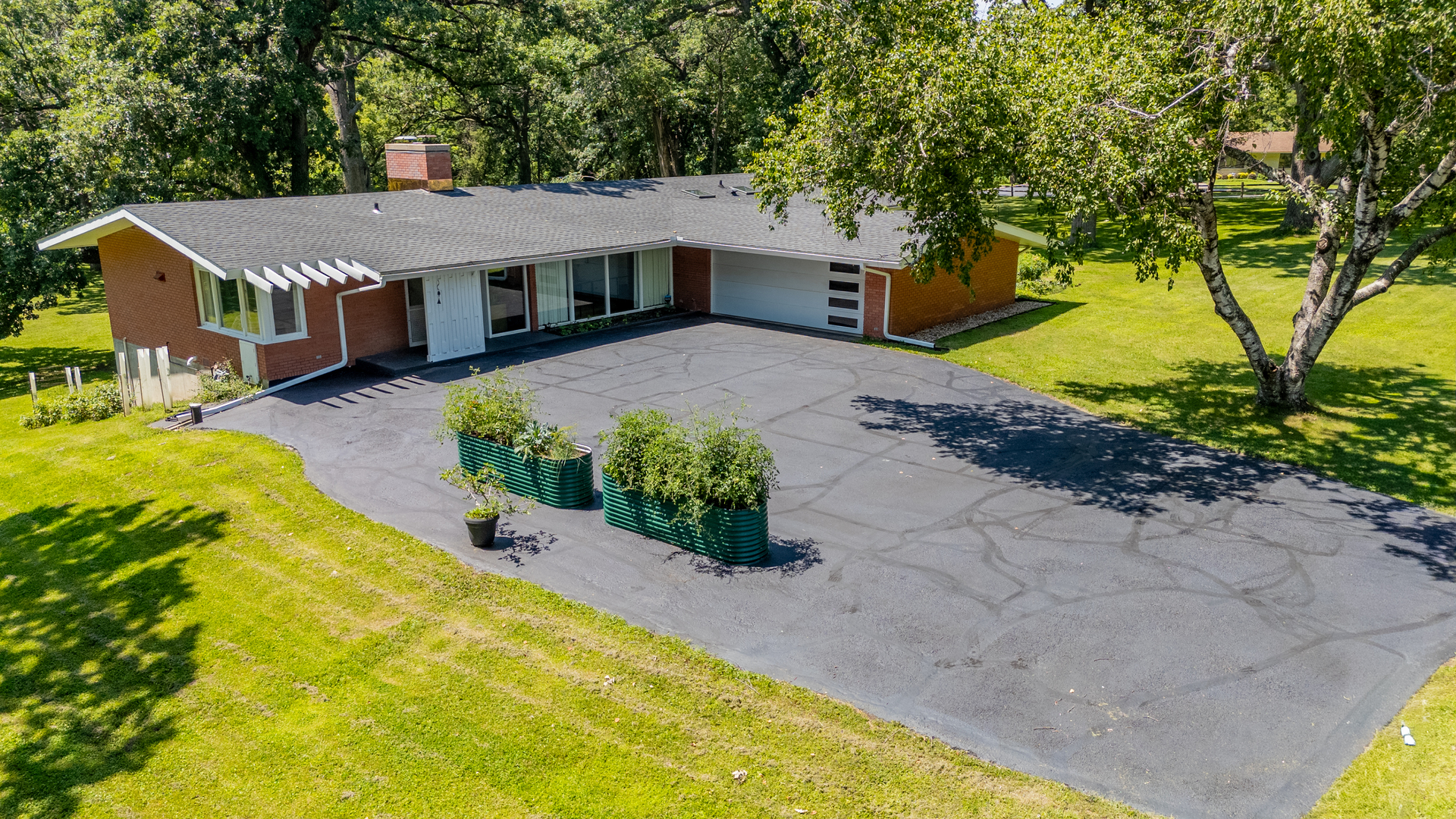 17519 Hickory Hills Road