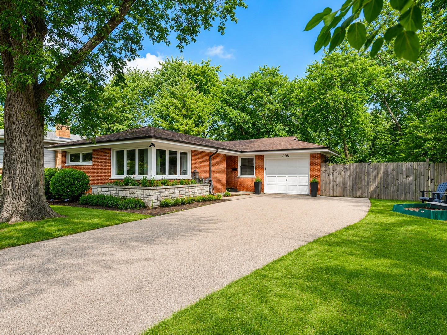 1401 EVERGREEN Terrace