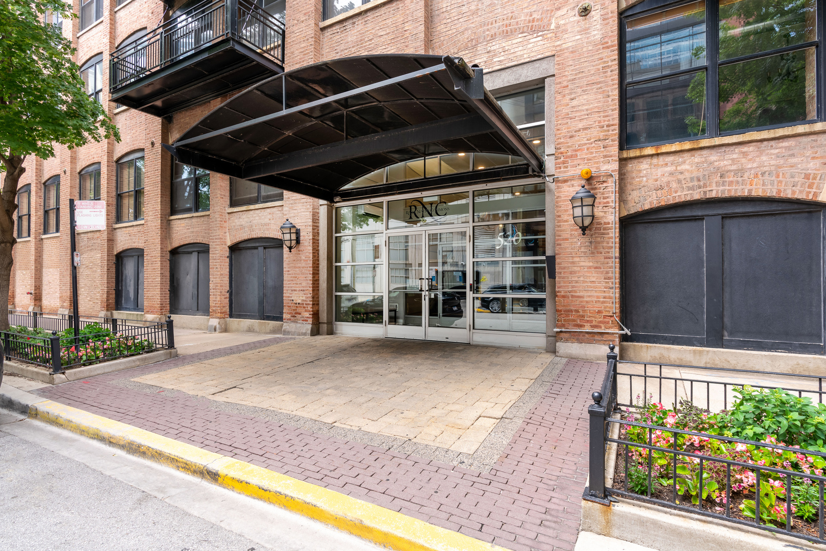 520 Huron Street