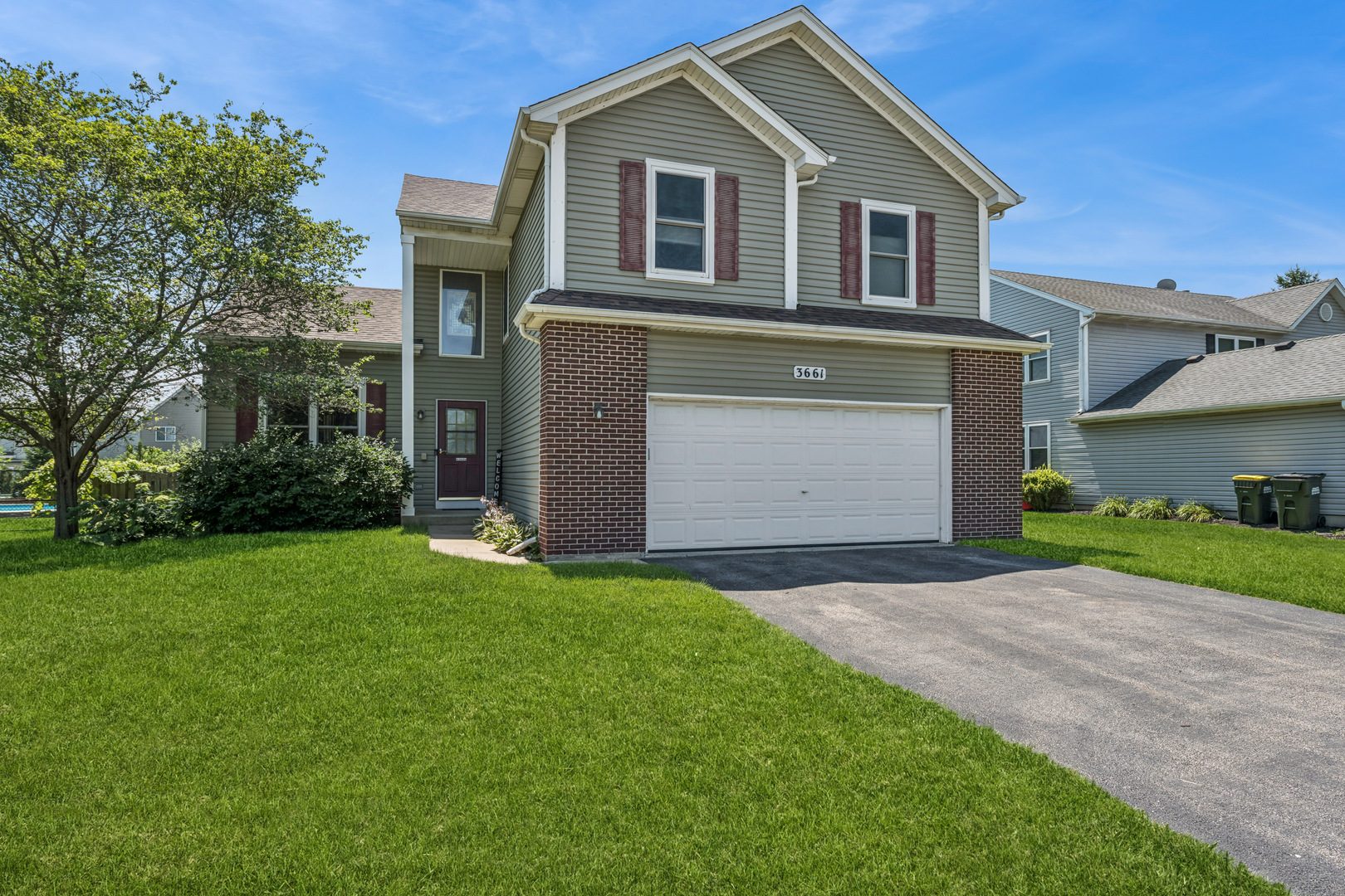 3661 Chadwick Lane