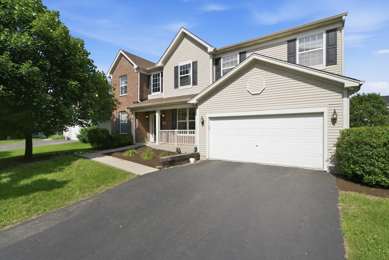 321 Claridge Circle